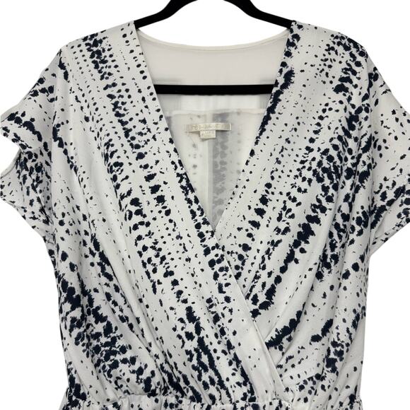 Cooper & Ella White Blue Dot V-Neck Short Sleeve Romper Women’s Medium - Picture 2 of 10